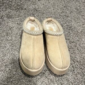Altard State platform slippers sz 10